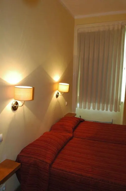 Residencial Castromira Appartement Lissabon