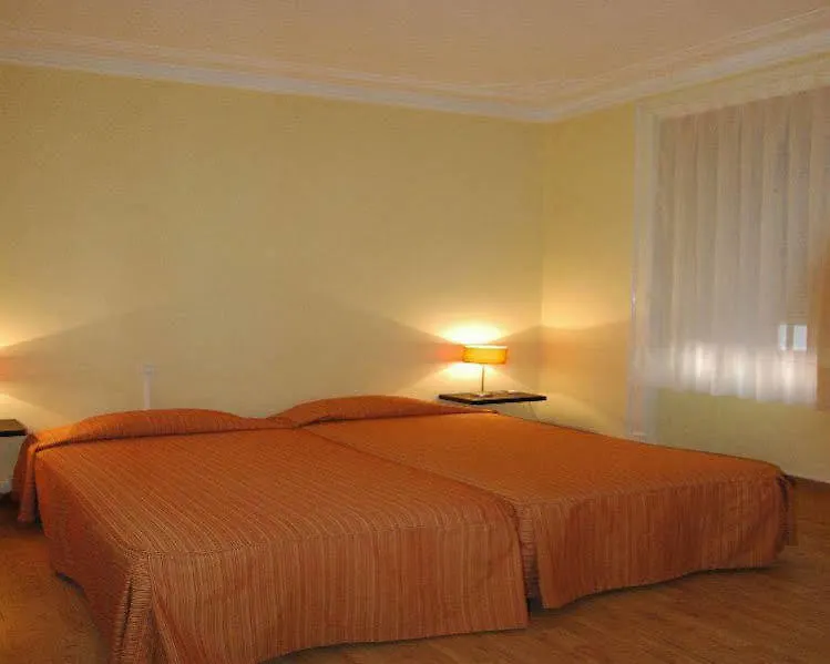 Residencial Castromira Appartement Lissabon