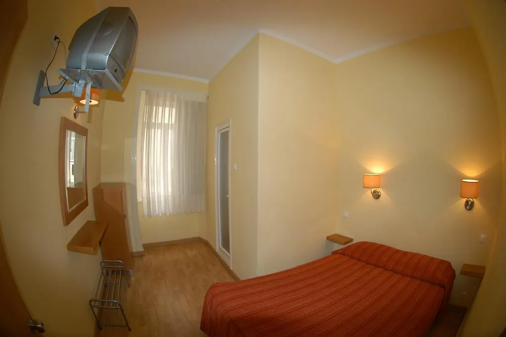 Residencial Castromira Appartement Lissabon